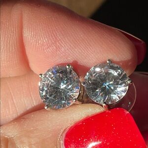 Clear CZ  Stud Earrings - Silver  925